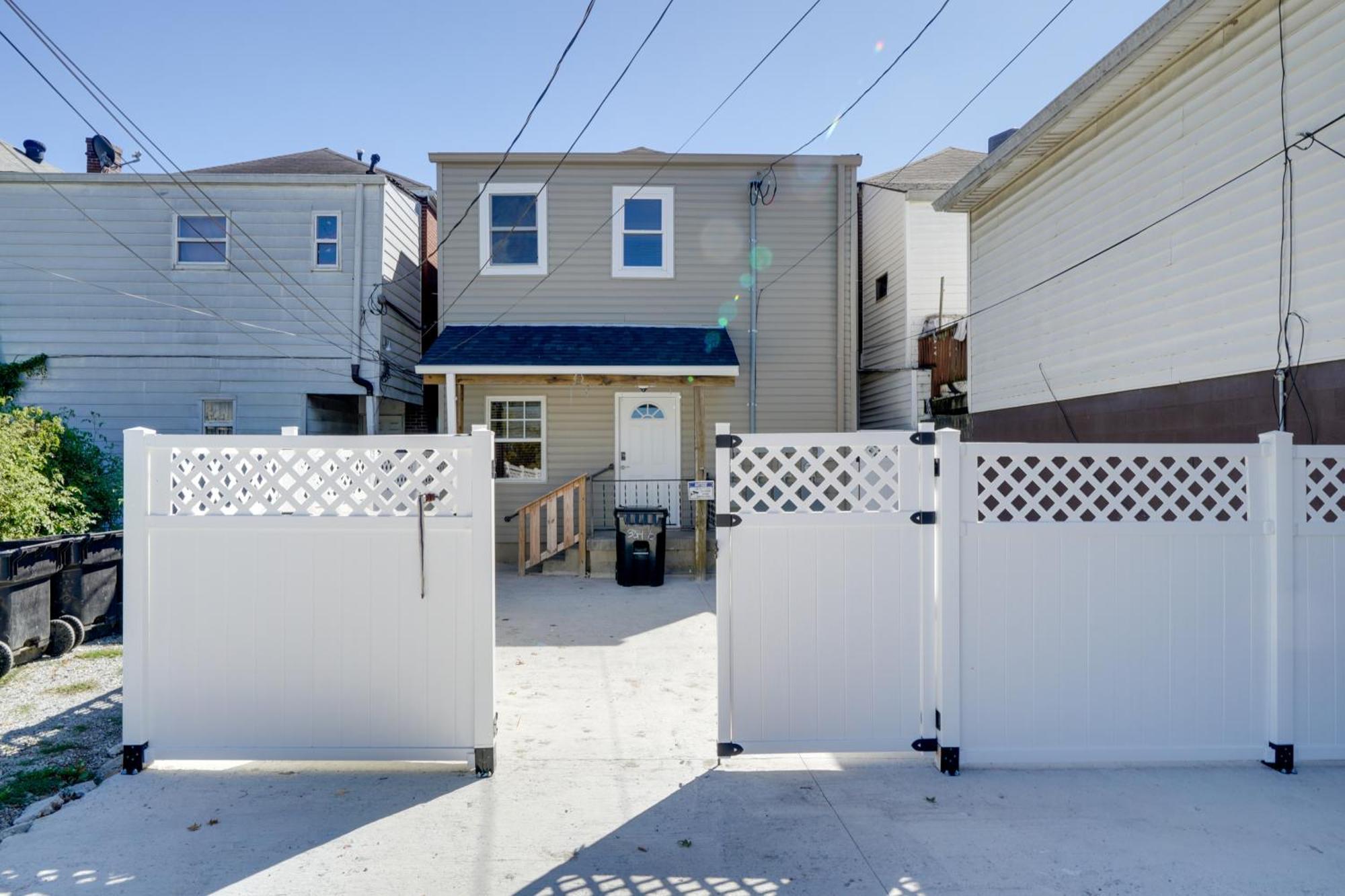 Walk To Churchill Downs Home! Holiday home Louisville